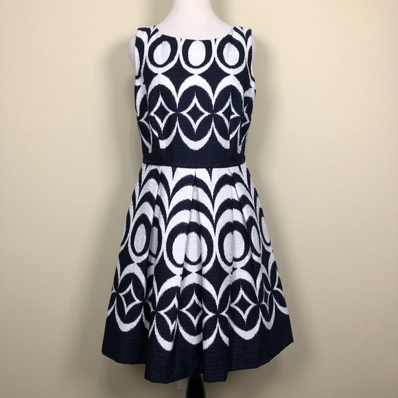 The Limited Dresses & Skirts - The Limited white navy blue dress size 6